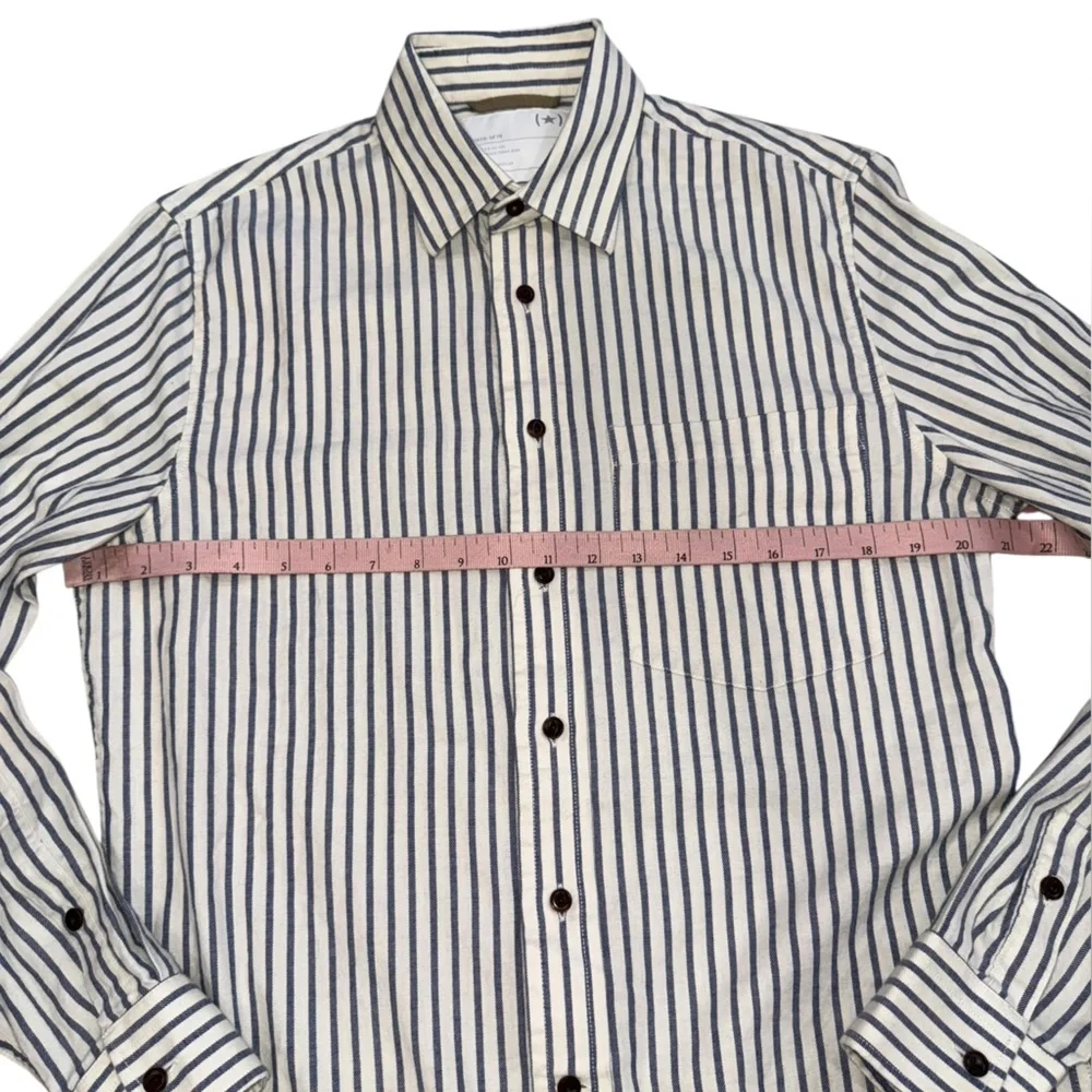 Banana Republic Cotton Heritage Collection Striped Button Down Blue & White S